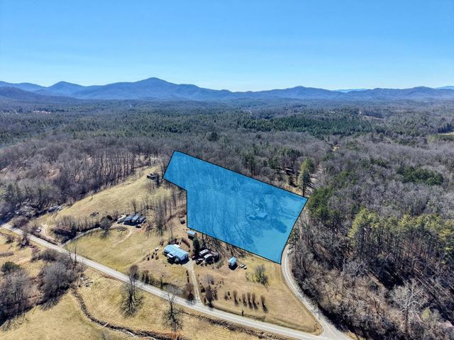 105 Liberty Road, Murphy, NC 28906