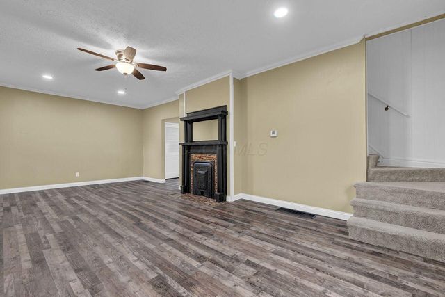 61 Rosebud Avenue, Newark, OH 43055