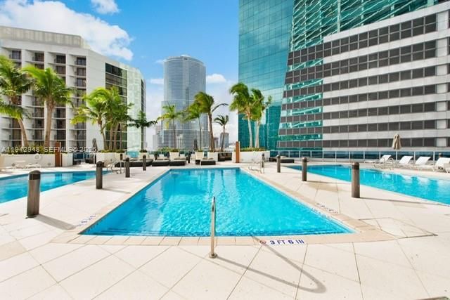 200 Biscayne Boulevard Way 502, Miami, FL 33131