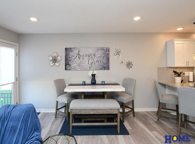 5806 S 94th Street, Lincoln, NE 68526