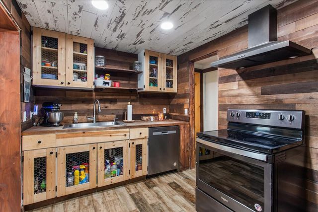 160 DEERPATH ROAD, Debary, FL 32713