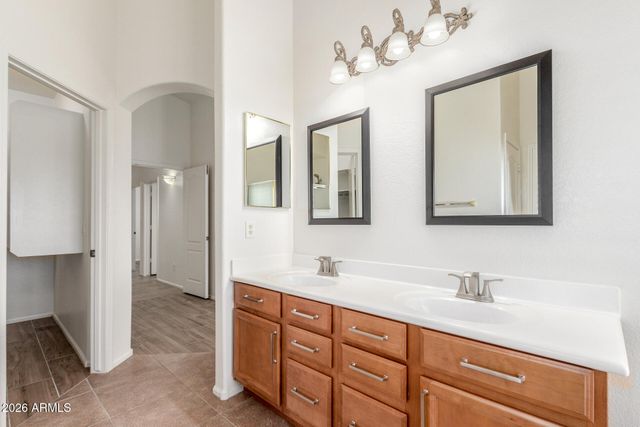 21950 N DIETZ Drive, Maricopa, AZ 85138