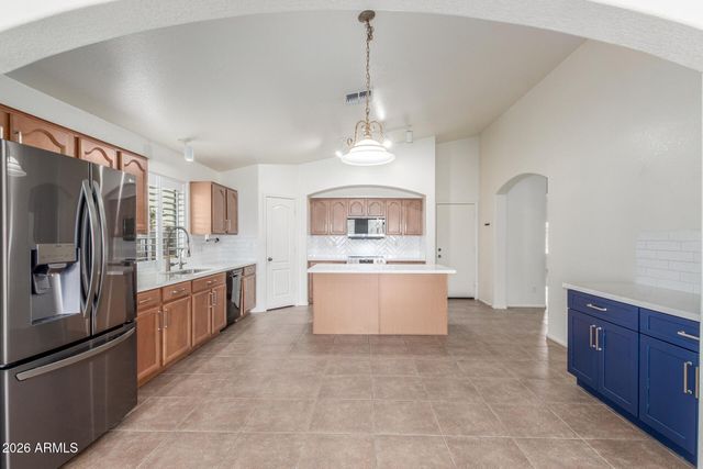 21950 N DIETZ Drive, Maricopa, AZ 85138