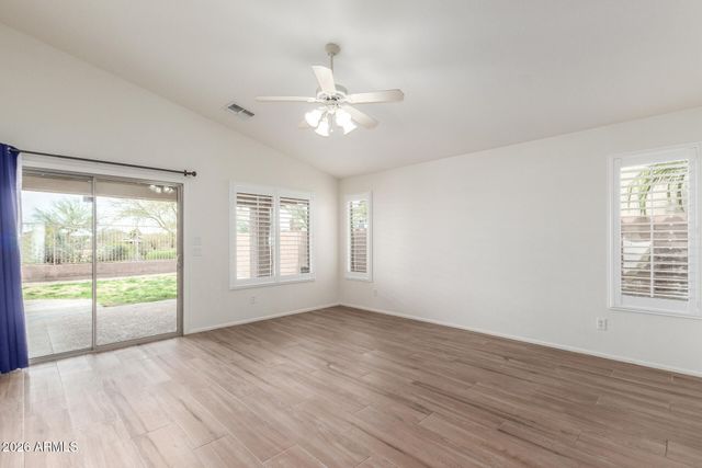 21950 N DIETZ Drive, Maricopa, AZ 85138