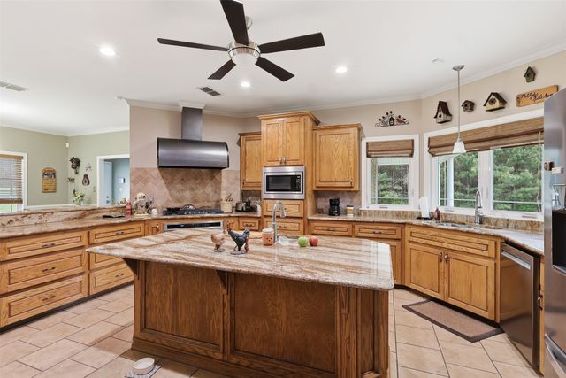 5454 FM 1841, Linden, TX 75563