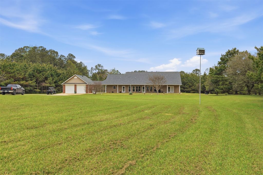 5454 FM 1841, Linden, TX 75563