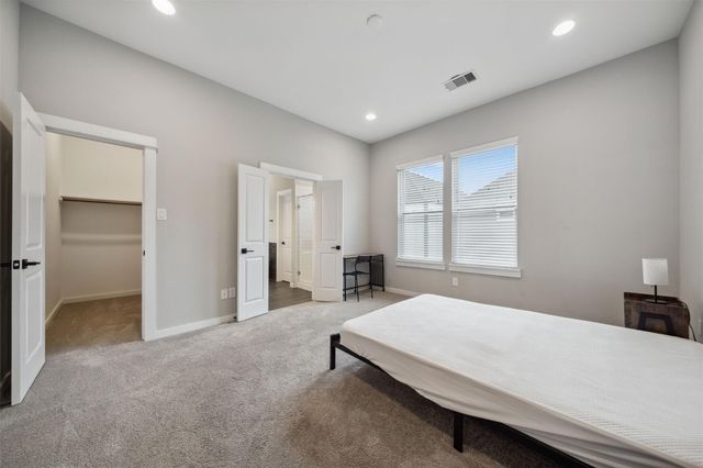 8470 Berry Green Lane, Houston, TX 77022