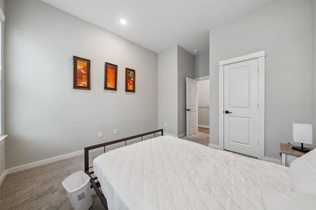 8470 Berry Green Lane, Houston, TX 77022