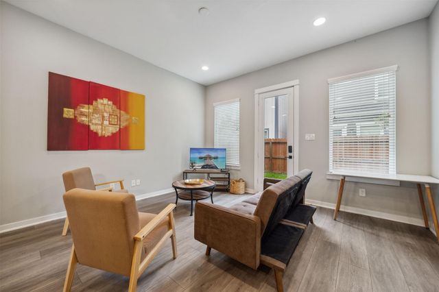 8470 Berry Green Lane, Houston, TX 77022