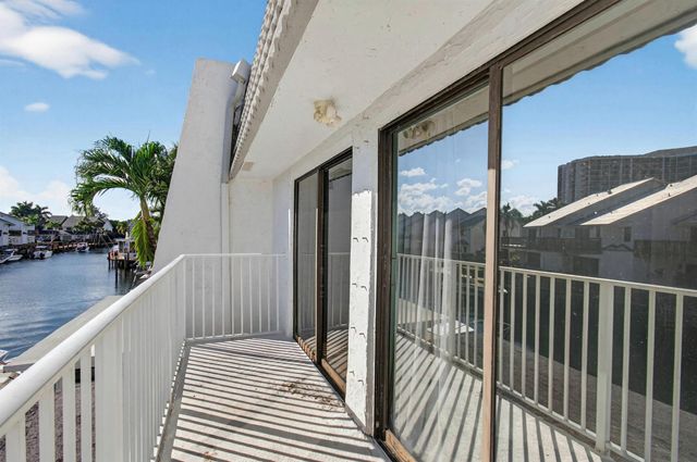 1102 Russell Drive, Highland Beach, FL 33487