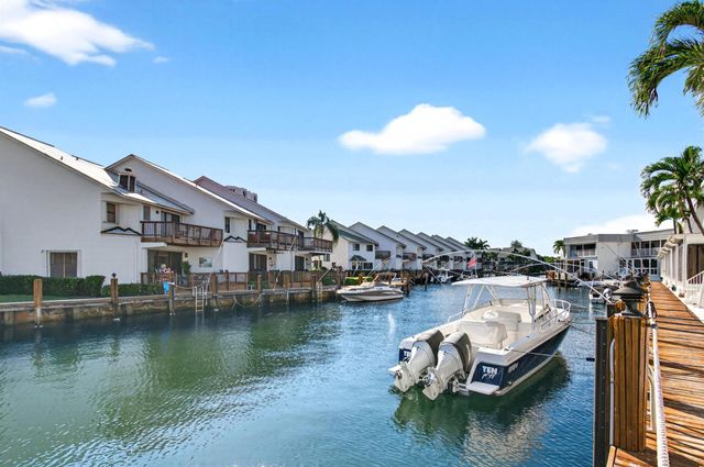 1102 Russell Drive, Highland Beach, FL 33487