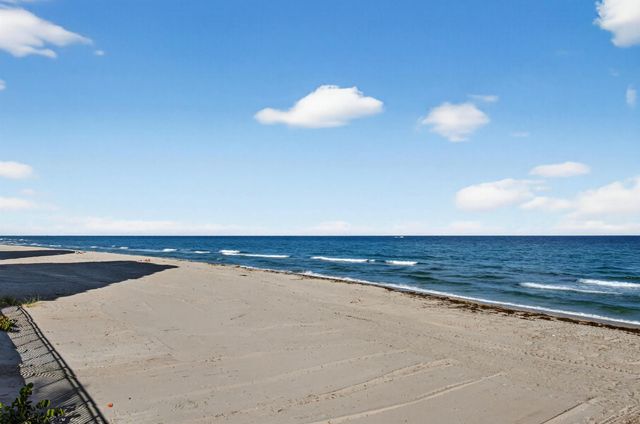 1102 Russell Drive, Highland Beach, FL 33487