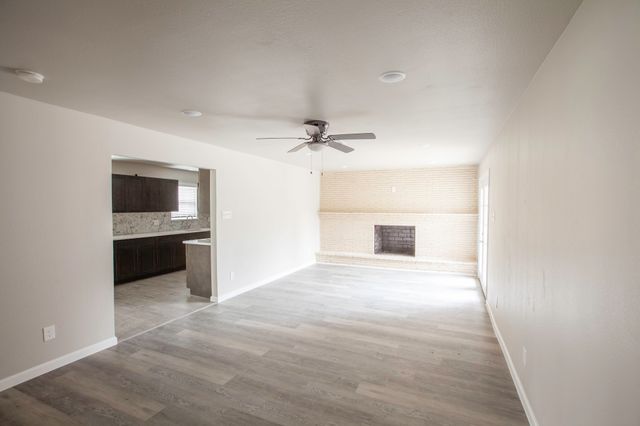 2386 Chart Drive, Dallas, TX 75228