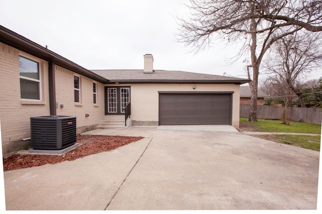 2386 Chart Drive, Dallas, TX 75228