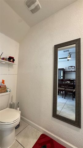 2805 NW 180th St, Miami Gardens, FL 33056