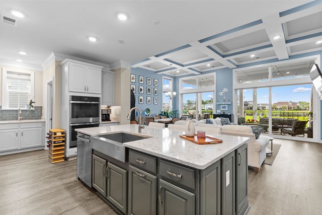 801 Lesabre Loop, Myrtle Beach, SC 29579