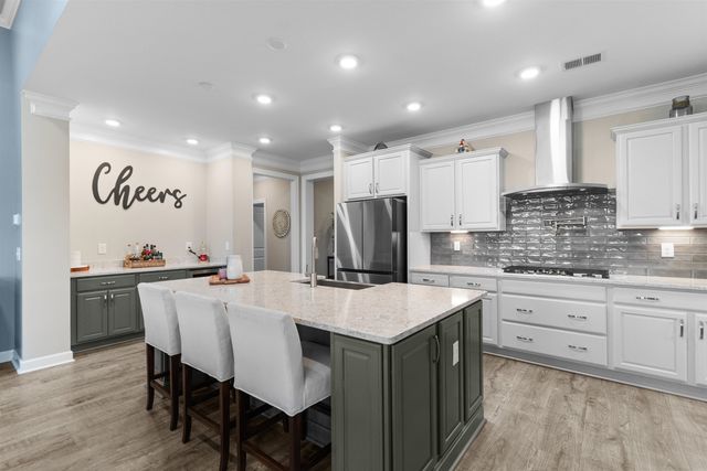 801 Lesabre Loop, Myrtle Beach, SC 29579