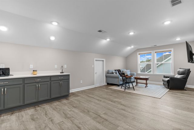 801 Lesabre Loop, Myrtle Beach, SC 29579