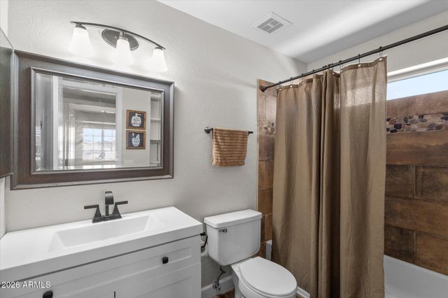 613 W SERENO Drive, Gilbert, AZ 85233