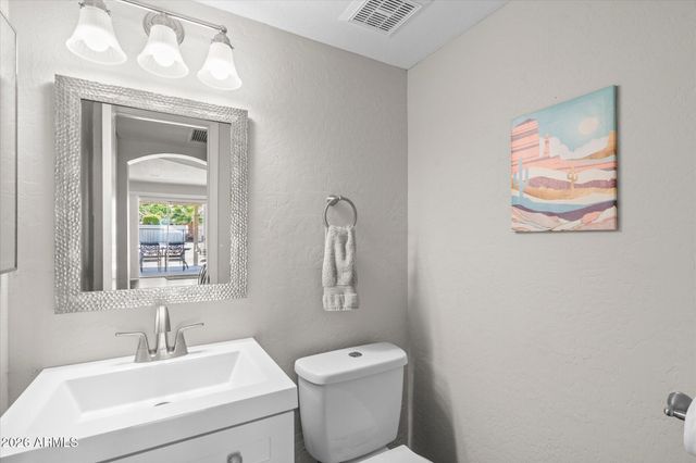 613 W SERENO Drive, Gilbert, AZ 85233