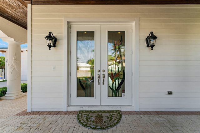 1021 Coral Way, Singer Island, FL 33404