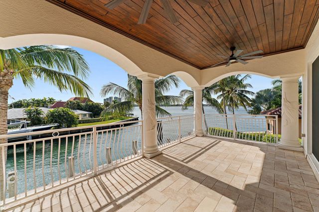 1021 Coral Way, Singer Island, FL 33404