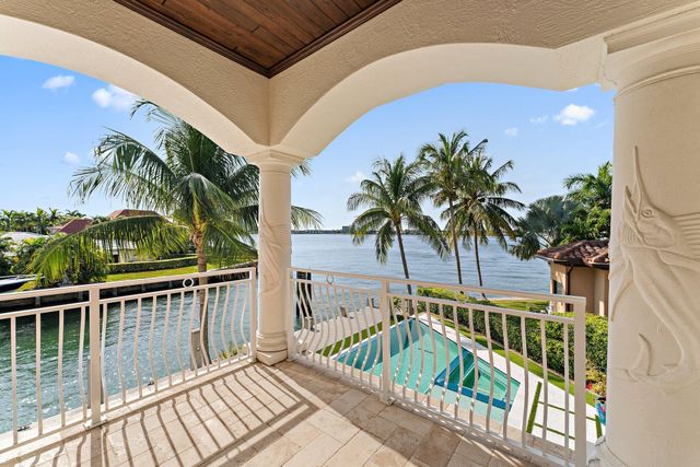 1021 Coral Way, Singer Island, FL 33404