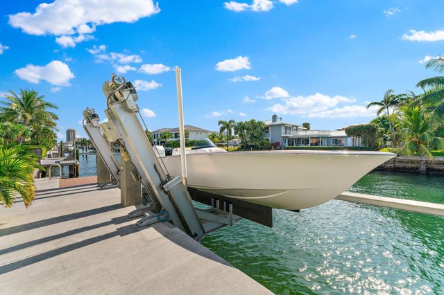 1021 Coral Way, Singer Island, FL 33404