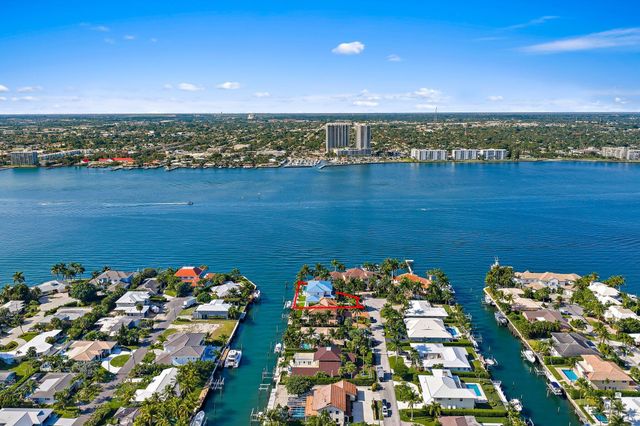 1021 Coral Way, Singer Island, FL 33404