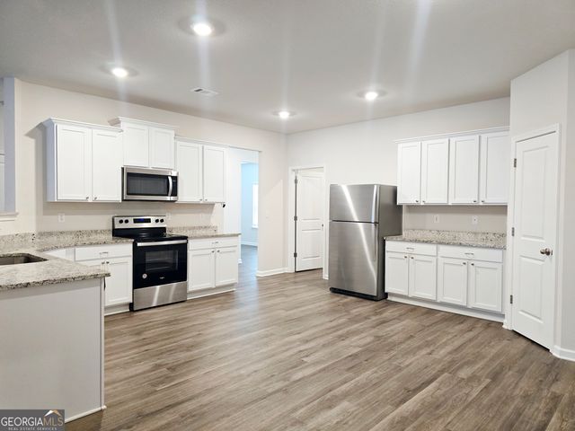 1305 Deutz Drive, Locust Grove, GA 30248