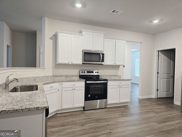 1305 Deutz Drive, Locust Grove, GA 30248