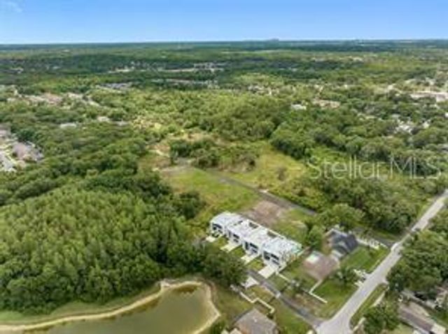 44 AVONWOOD, Tampa, FL 33625