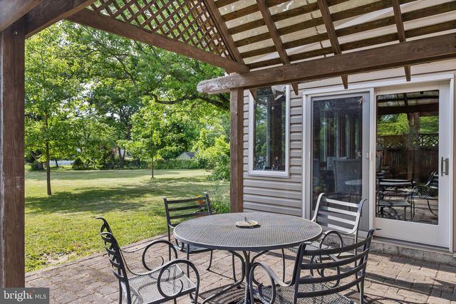 52 PRIZER RD, Phoenixville, PA 19460