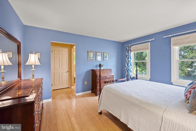 52 PRIZER RD, Phoenixville, PA 19460