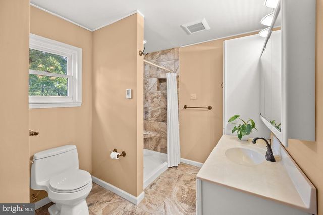 52 PRIZER RD, Phoenixville, PA 19460