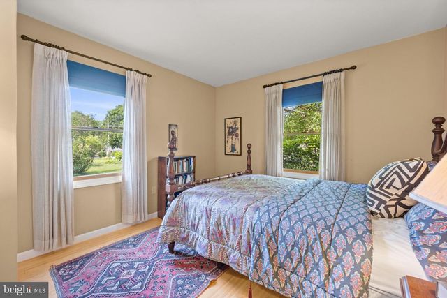 52 PRIZER RD, Phoenixville, PA 19460