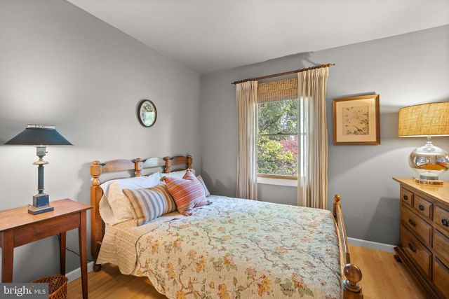 52 PRIZER RD, Phoenixville, PA 19460