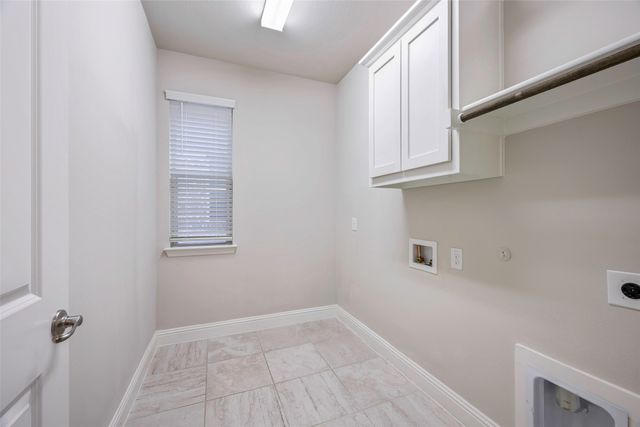 8226 Blumelia Drive, Dallas, TX 75252