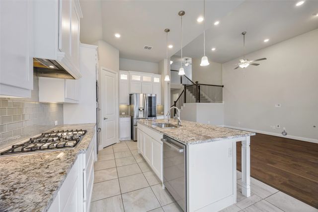 8226 Blumelia Drive, Dallas, TX 75252