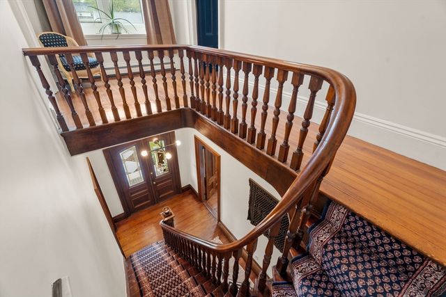 3 Vermont St, Boston, MA 02132