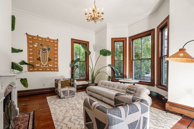 3 Vermont St, Boston, MA 02132