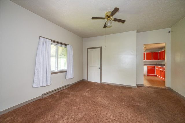 511 2nd St, Monessen, PA 15062