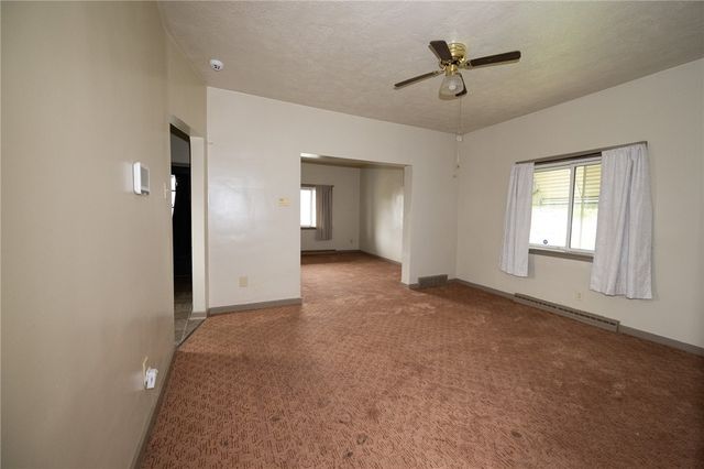511 2nd St, Monessen, PA 15062