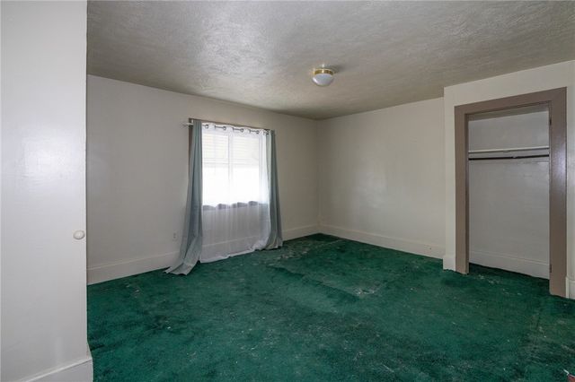 511 2nd St, Monessen, PA 15062