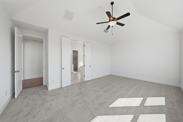 7724 Pondview Lane, Fort Worth, TX 76123