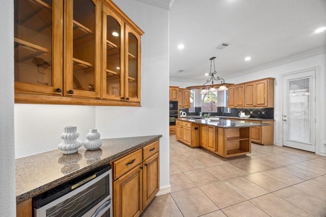 1531 Briar Bend Drive, Friendswood, TX 77546