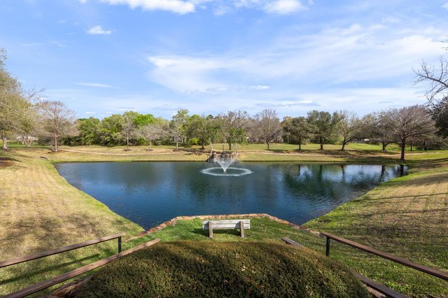 1531 Briar Bend Drive, Friendswood, TX 77546