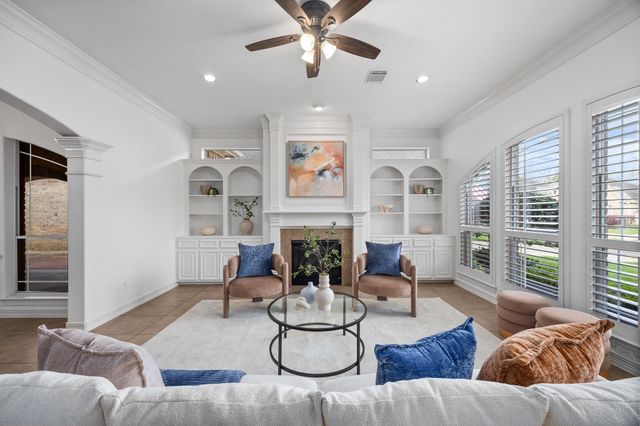 1531 Briar Bend Drive, Friendswood, TX 77546