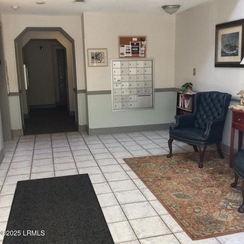 1231 Ladys Island Dr Unit 110, Port Royal, SC 29935