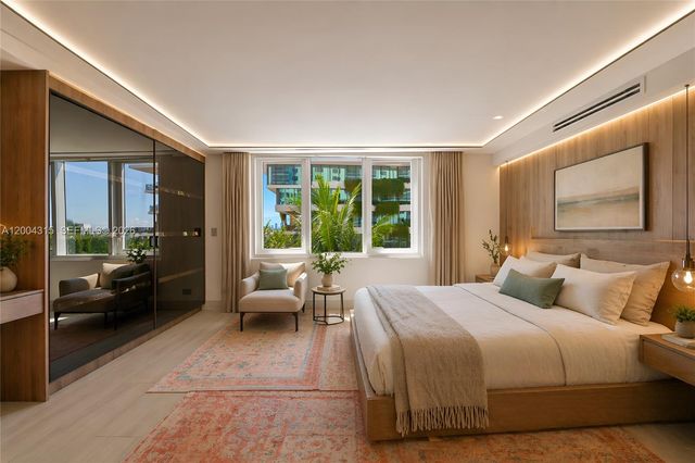 2301 Collins Ave 432, Miami Beach, FL 33139